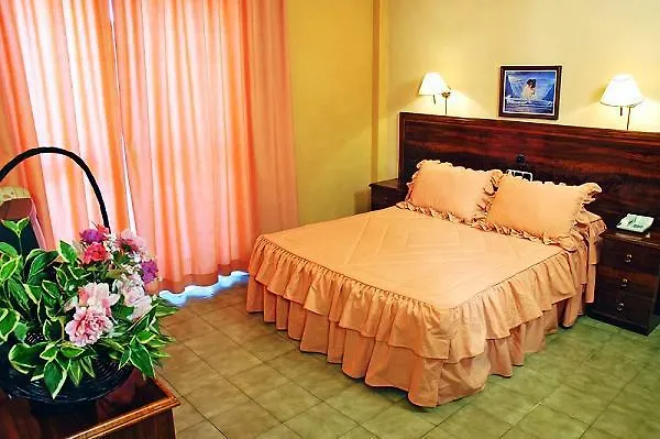 San Gabriel 3* Granada